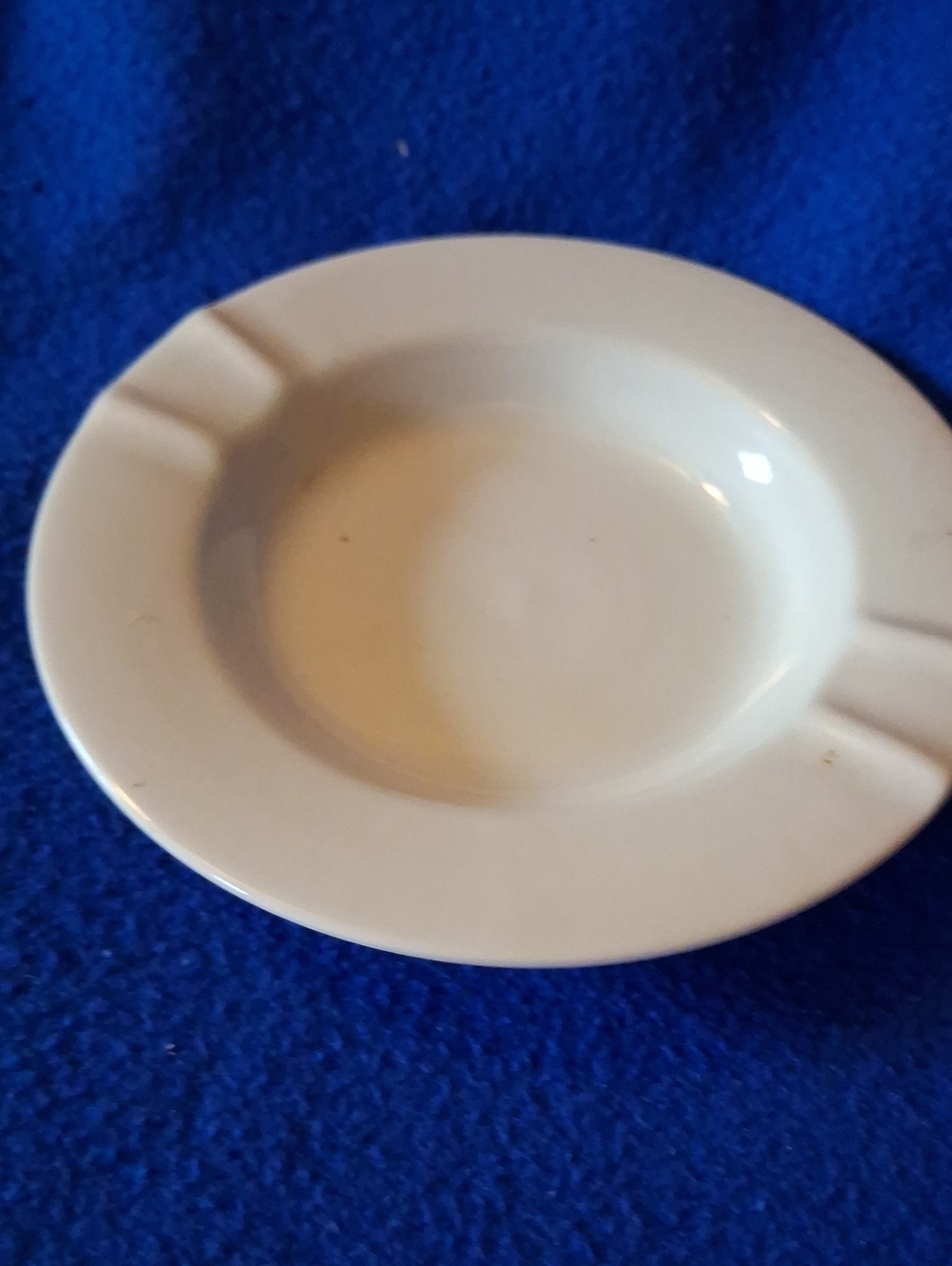 White Ceramic Ashtray - Home Dining